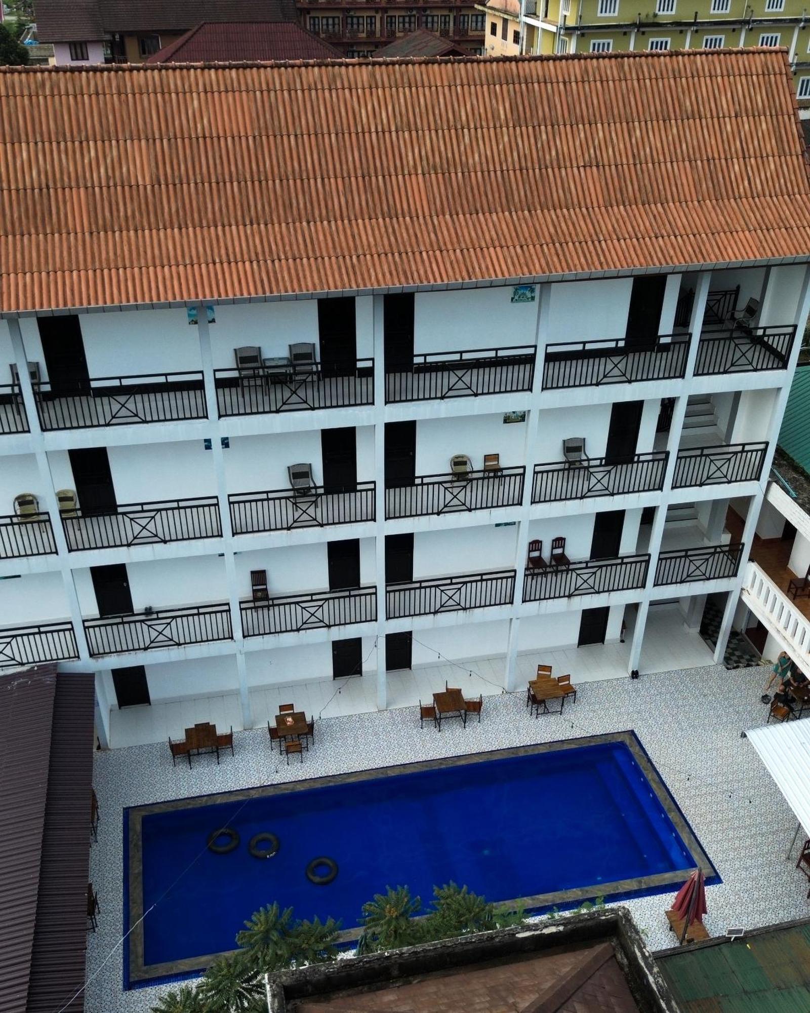 Vang Vieng Backpackers Hostel Zewnętrze zdjęcie