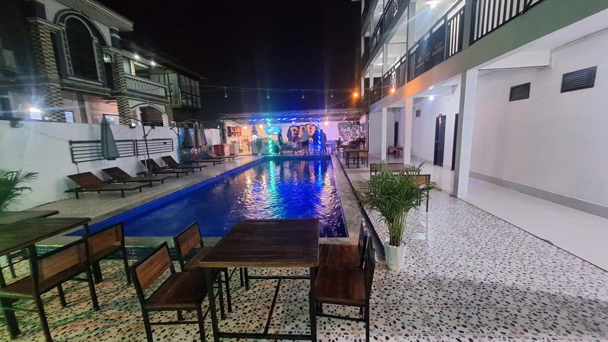 Vang Vieng Backpackers Hostel Zewnętrze zdjęcie