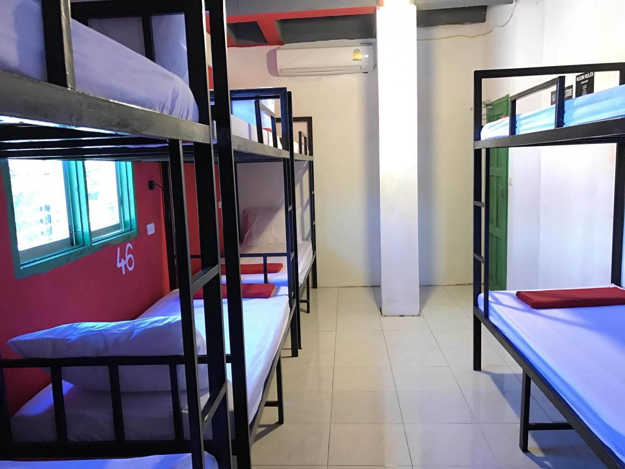 Vang Vieng Backpackers Hostel Zewnętrze zdjęcie